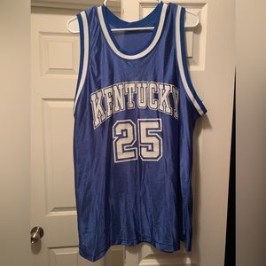 Vintage Kentucky Wildcats basketball jersey, blue and white, size XL,